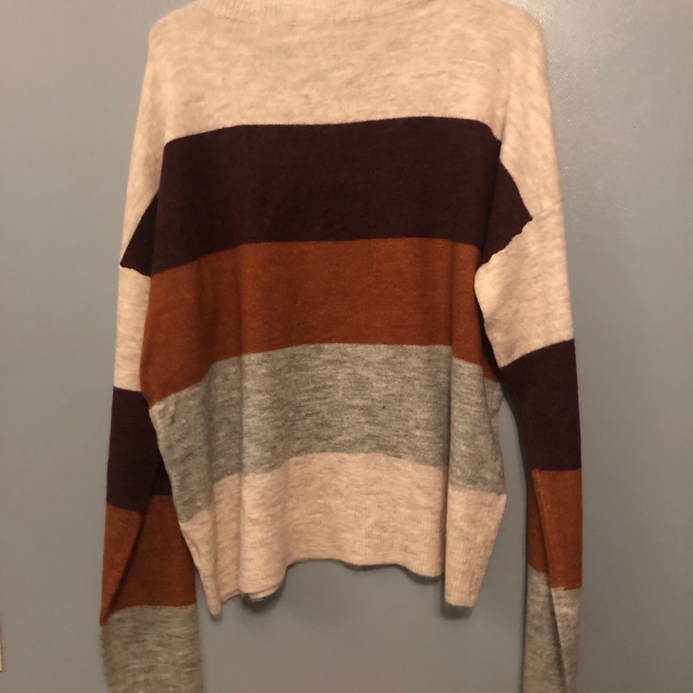 Color Block Sweater Large - Picture 2 of 3
